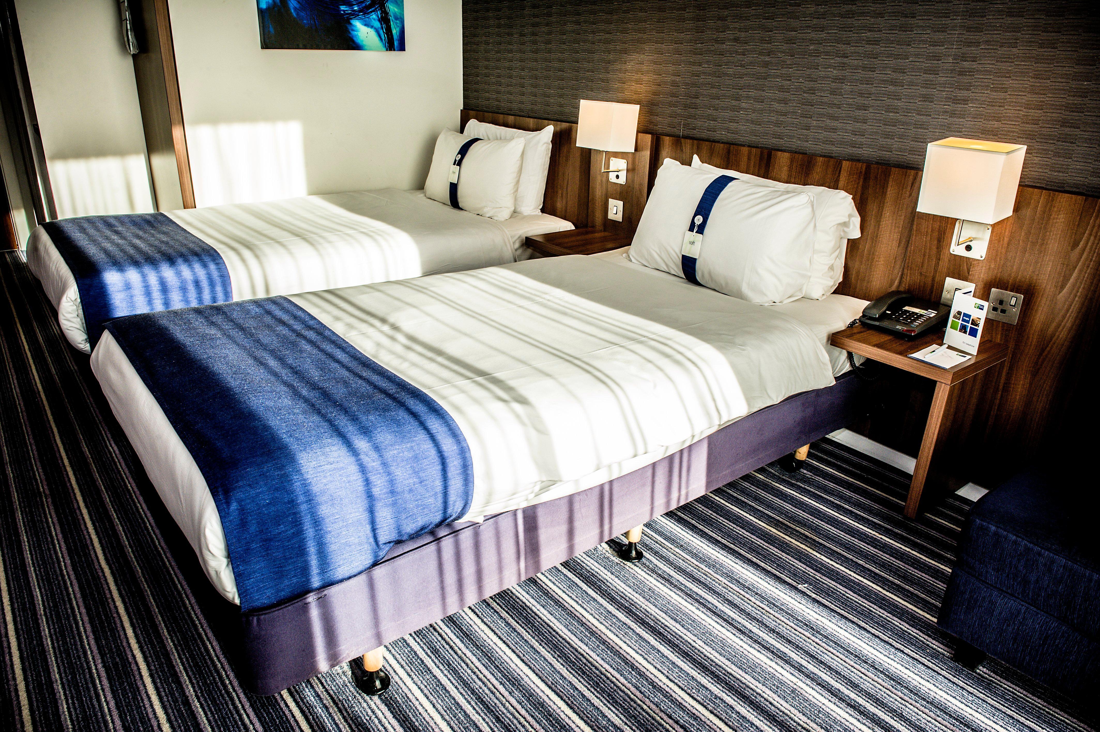 Holiday Inn Express Manchester City Centre By Ihg Екстериор снимка