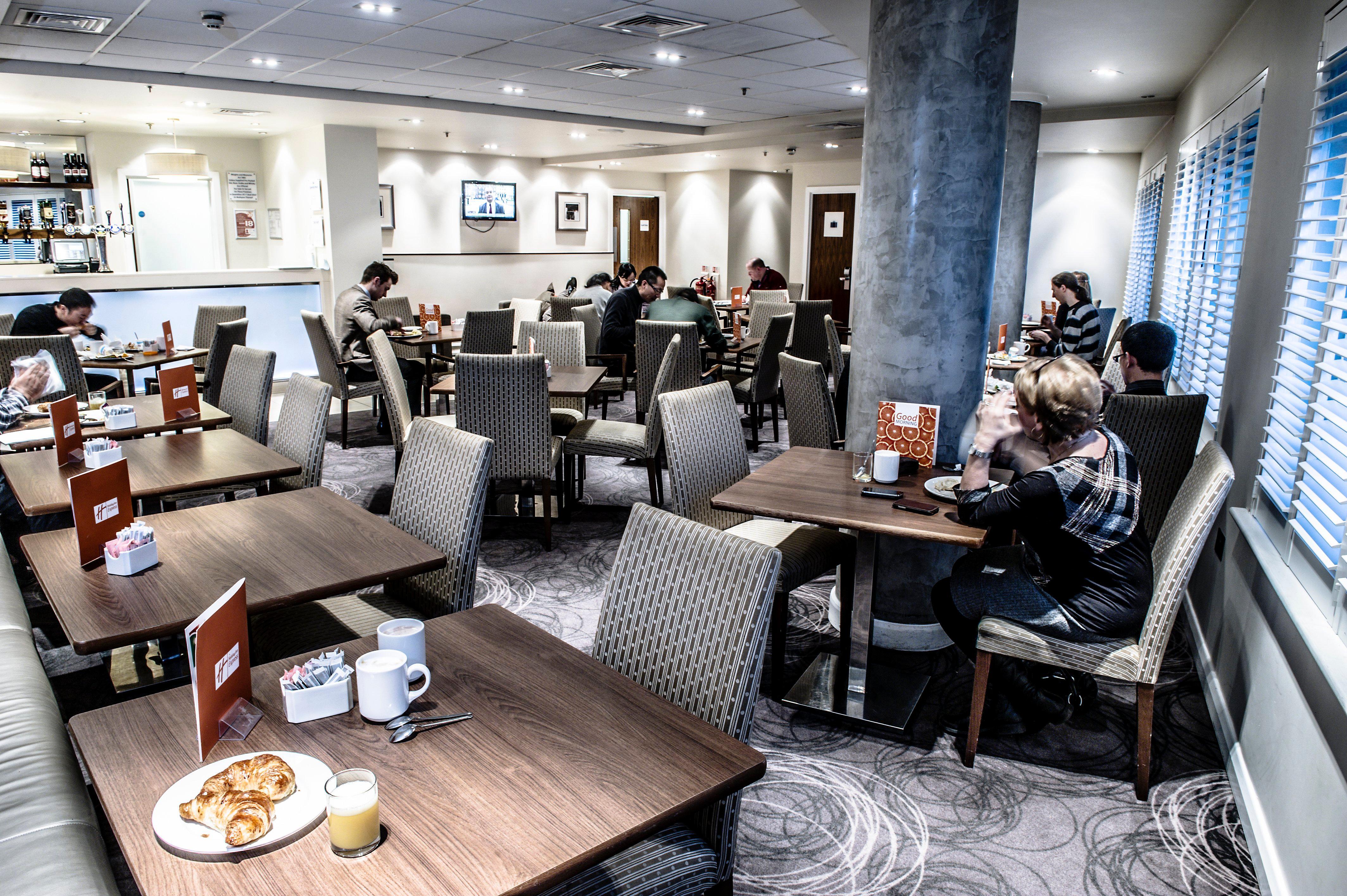 Holiday Inn Express Manchester City Centre By Ihg Екстериор снимка