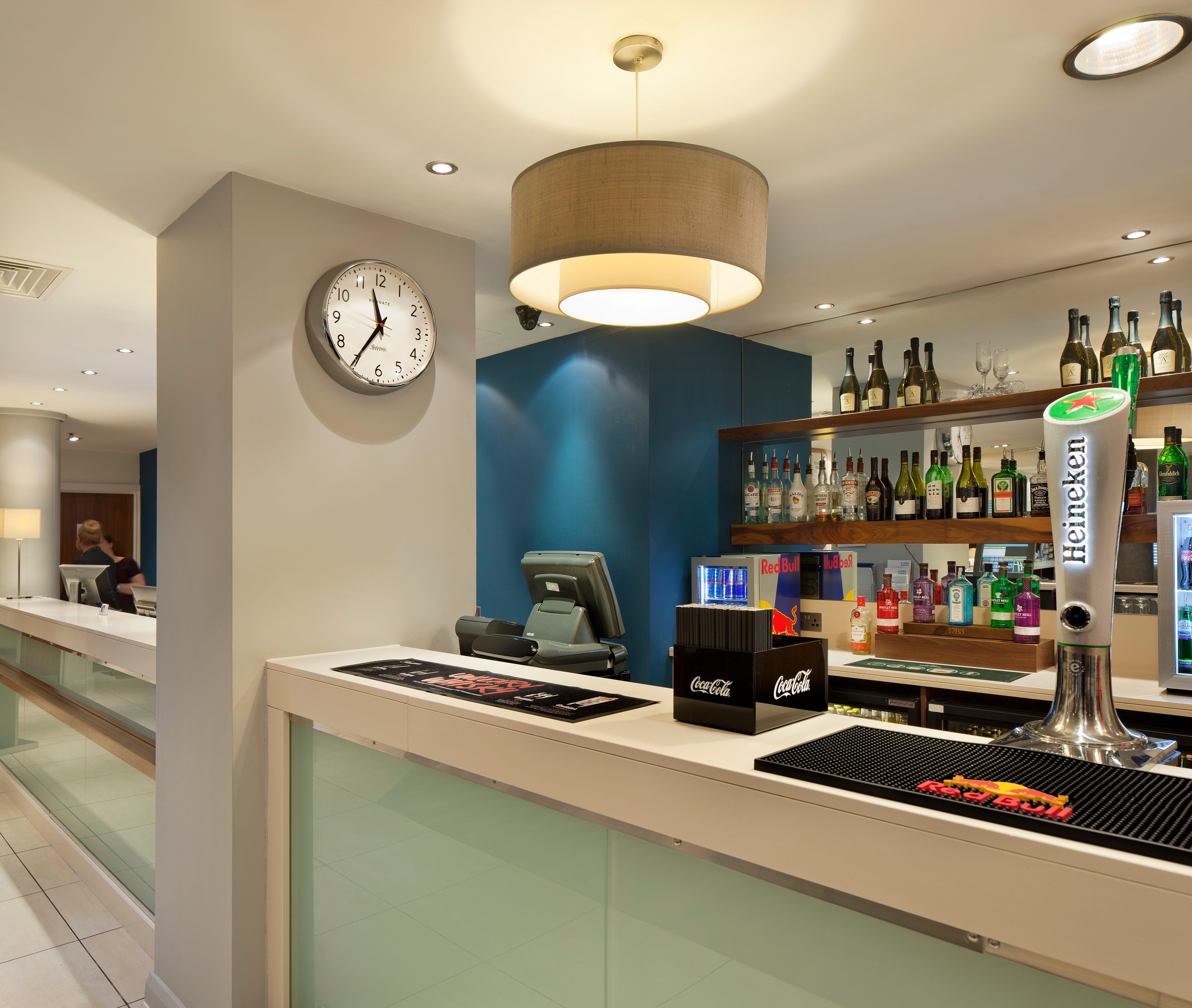 Holiday Inn Express Manchester City Centre By Ihg Екстериор снимка