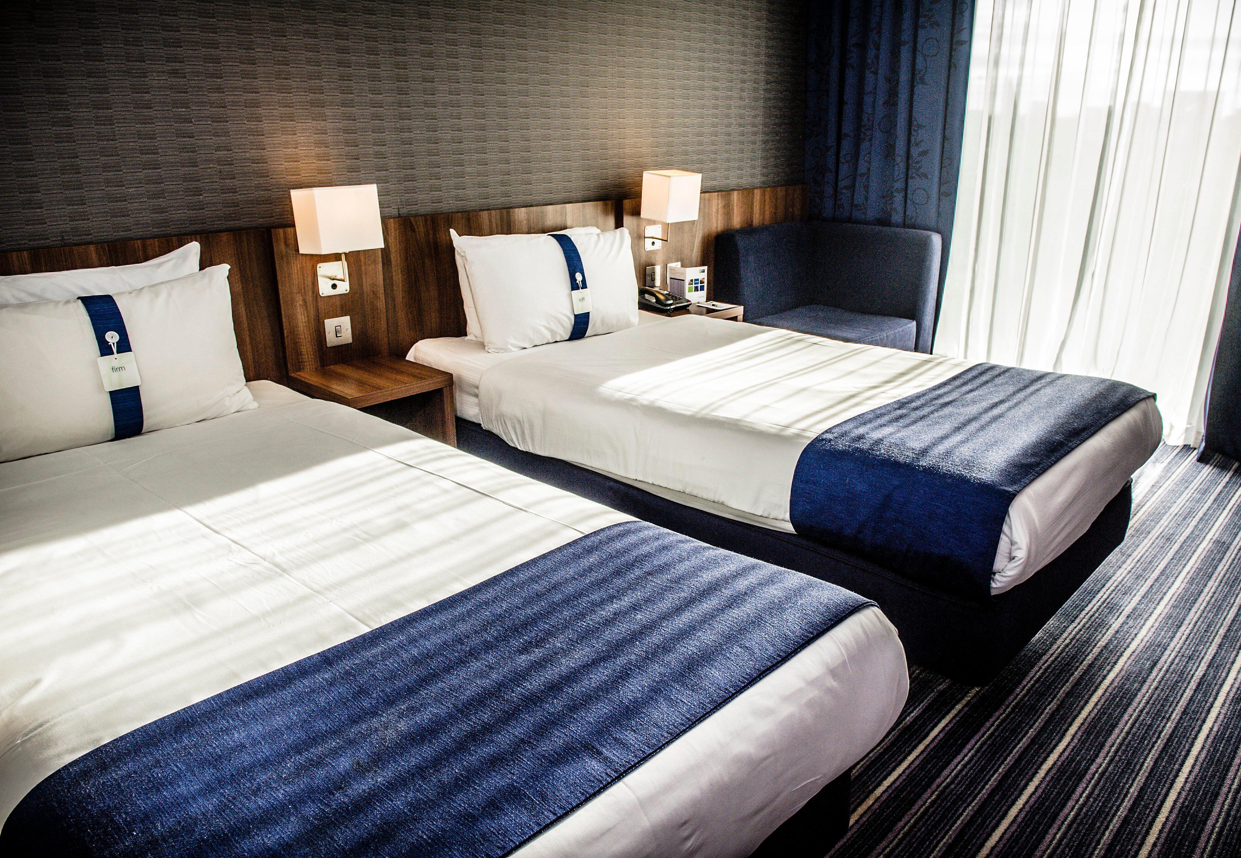 Holiday Inn Express Manchester City Centre By Ihg Екстериор снимка