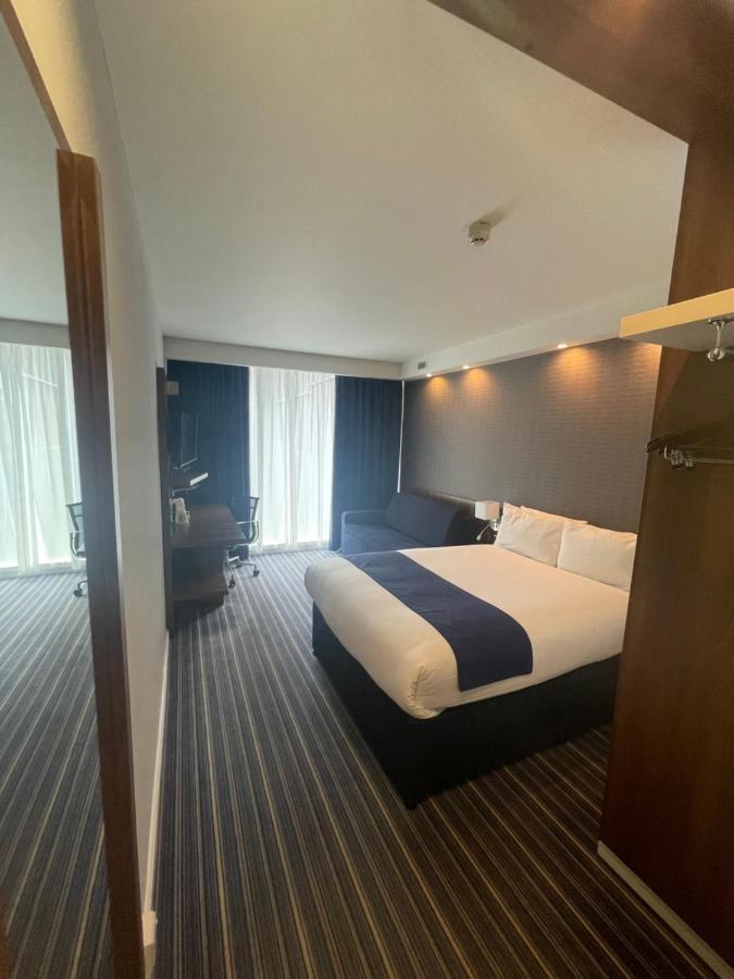 Holiday Inn Express Manchester City Centre By Ihg Екстериор снимка