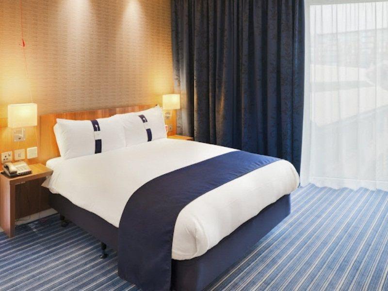 Holiday Inn Express Manchester City Centre By Ihg Стая снимка