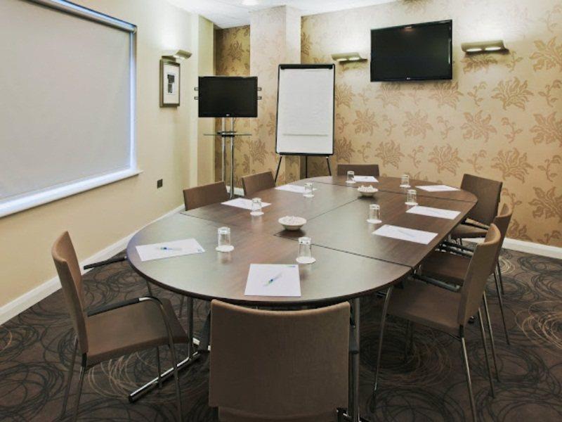 Holiday Inn Express Manchester City Centre By Ihg Бизнес снимка